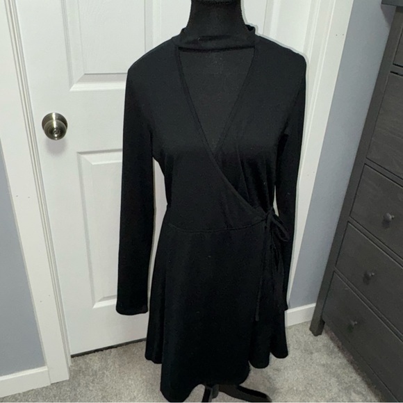 Pink Martini Ballet Wrap Dress - Picture 4 of 10